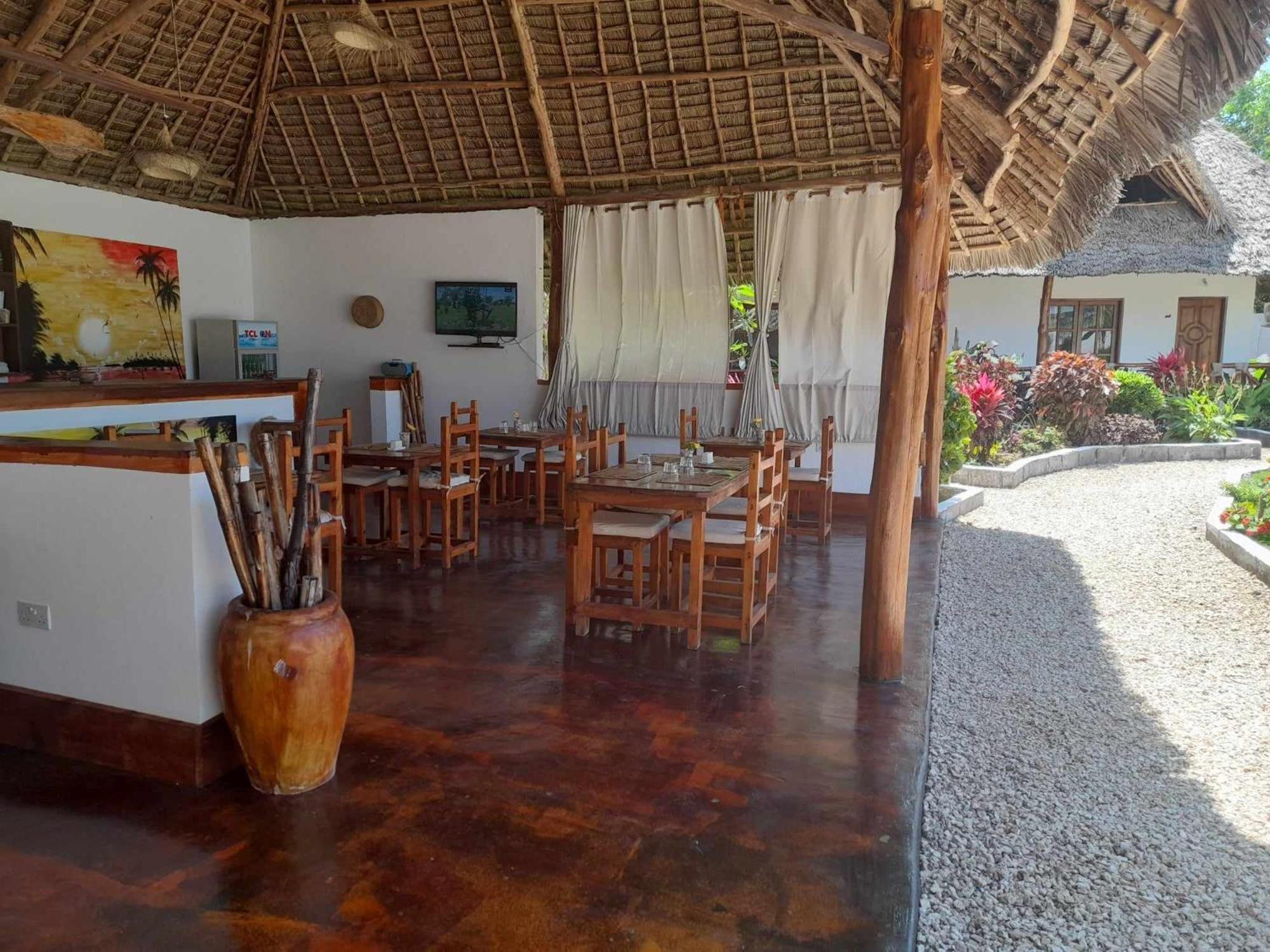 Отель Africa Dream Bungalow Kiwengwa Кивенгва Экстерьер фото